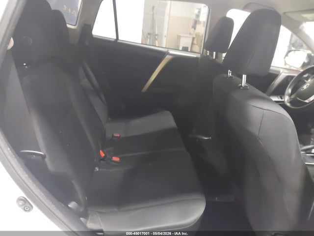 Aukcja sprzedaży 2017 Toyota Rav4 Le, vin: JTMZFREV2HJ105787, numer aukcji: 45017001