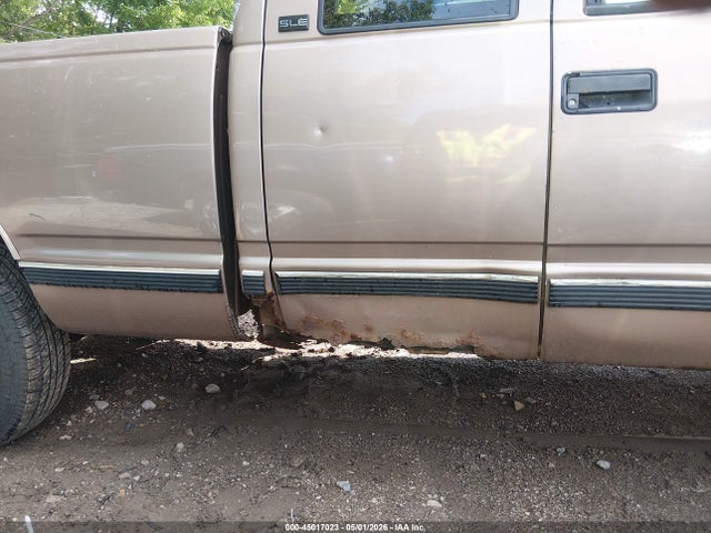 45017023 :رقم المزاد ، 2GTEC19R6T1553927 vin ، 1996 Gmc Sierra C1500 مزاد بيع