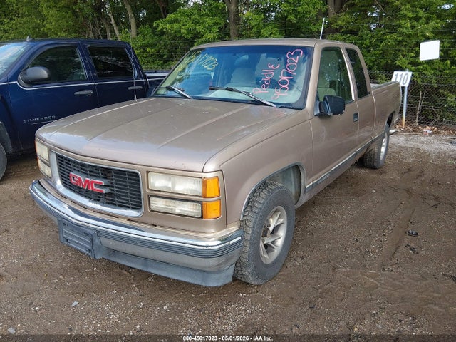 45017023 :رقم المزاد ، 2GTEC19R6T1553927 vin ، 1996 Gmc Sierra C1500 مزاد بيع