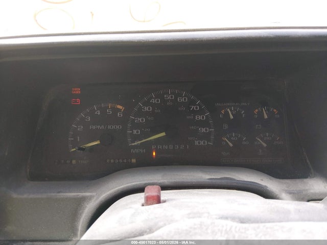 45017023 :رقم المزاد ، 2GTEC19R6T1553927 vin ، 1996 Gmc Sierra C1500 مزاد بيع