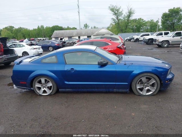 2007 Ford Mustang Gt Deluxe/gt Premium მანქანა იყიდება აუქციონზე, vin: 1ZVHT82H475260276, აუქციონის ნომერი: 45017027