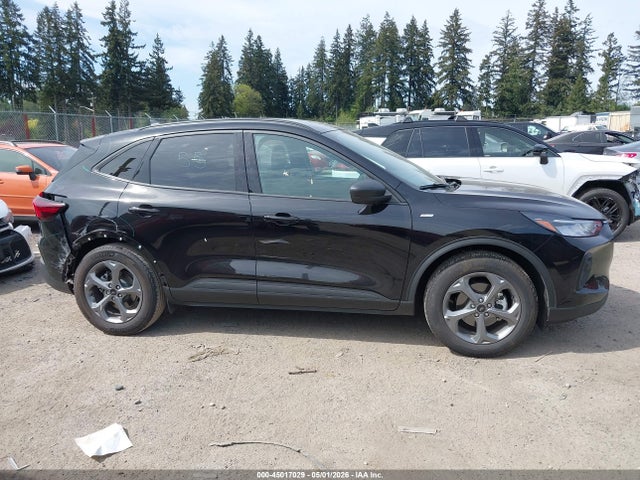 1FMCU0MN7TUA10167 Ford Escape St-line