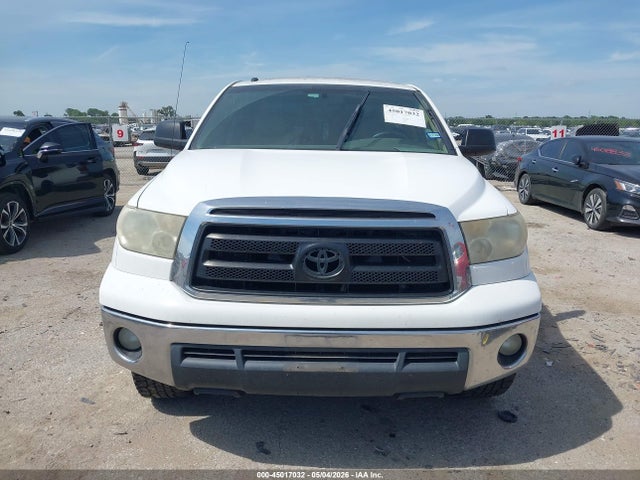 Продажа на аукционе авто 2010 Toyota Tundra Grade 5.7l V8, vin: 5TFRY5F15AX077470, номер лота: 45017032