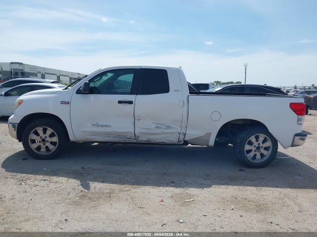 Продажа на аукционе авто 2010 Toyota Tundra Grade 5.7l V8, vin: 5TFRY5F15AX077470, номер лота: 45017032