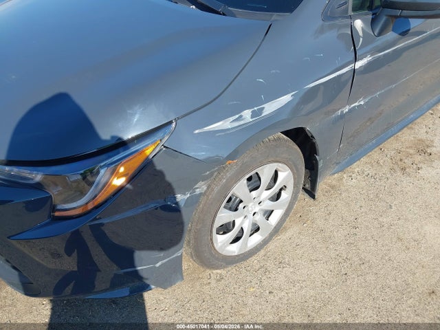 5YFB4MDE9TP388186 Toyota COROLLA LE