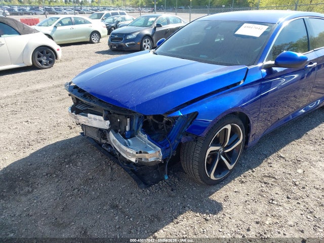 45017042 :رقم المزاد ، 1HGCV1F34KA105676 vin ، 2019 Honda Accord Sport مزاد بيع