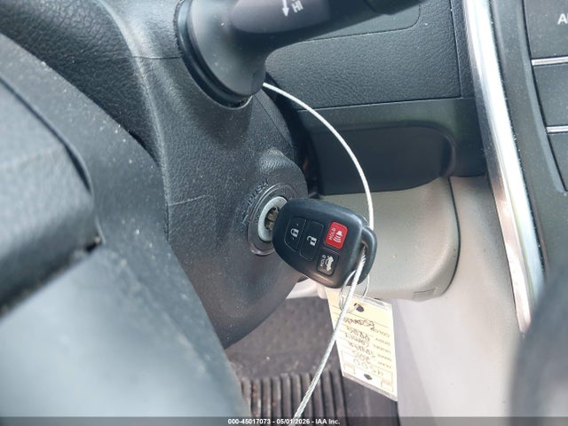 2015 Toyota Camry Le მანქანა იყიდება აუქციონზე, vin: 4T1BF1FK4FU041105, აუქციონის ნომერი: 45017073