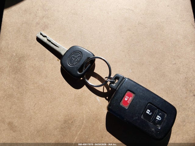 3TMAZ5CN9HM037877 Toyota Tacoma Trd Sport