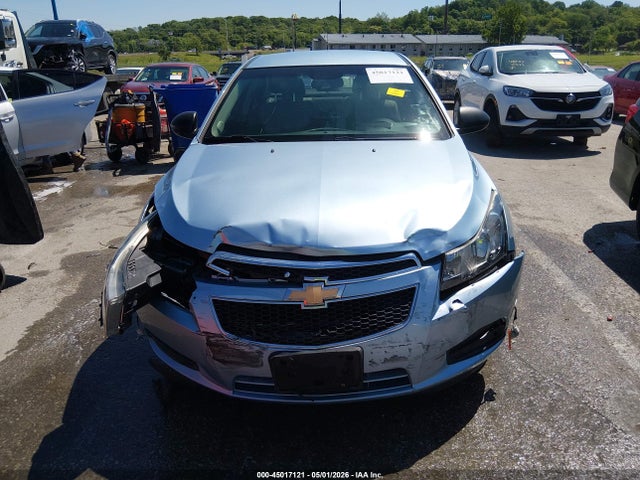 45017121 :رقم المزاد ، 1G1PC5SH6C7278895 vin ، 2012 Chevrolet Cruze Ls مزاد بيع