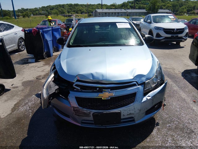 45017121 :رقم المزاد ، 1G1PC5SH6C7278895 vin ، 2012 Chevrolet Cruze Ls مزاد بيع