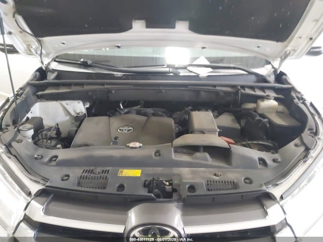 Aukcja sprzedaży 2018 Toyota Highlander Xle, vin: 5TDJZRFHXJS493146, numer aukcji: 45017129