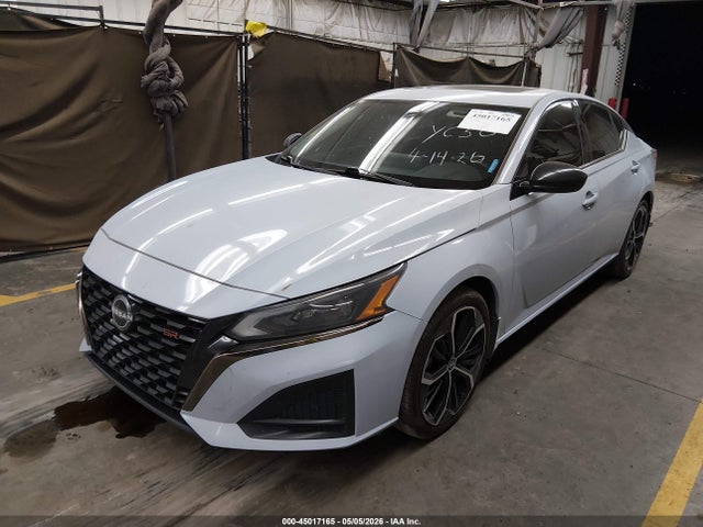 Продажа на аукционе авто 2023 Nissan Altima Sr Fwd, vin: 1N4BL4CV6PN353960, номер лота: 45017165