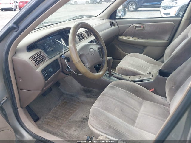 1998 Toyota Camry Le მანქანა იყიდება აუქციონზე, vin: JT2BG22K0W0260883, აუქციონის ნომერი: 45017183