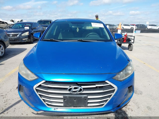 2017 Hyundai Elantra Se მანქანა იყიდება აუქციონზე, vin: KMHD84LF7HU381606, აუქციონის ნომერი: 45017216