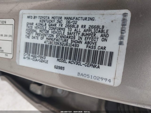 45017231 :رقم المزاد ، 4T1BE32K52U610493 vin ، 2002 Toyota Camry Le مزاد بيع