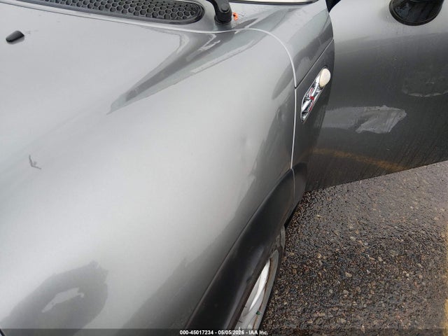2005 Mini Cooper S მანქანა იყიდება აუქციონზე, vin: WMWRH33575TF84623, აუქციონის ნომერი: 45017234
