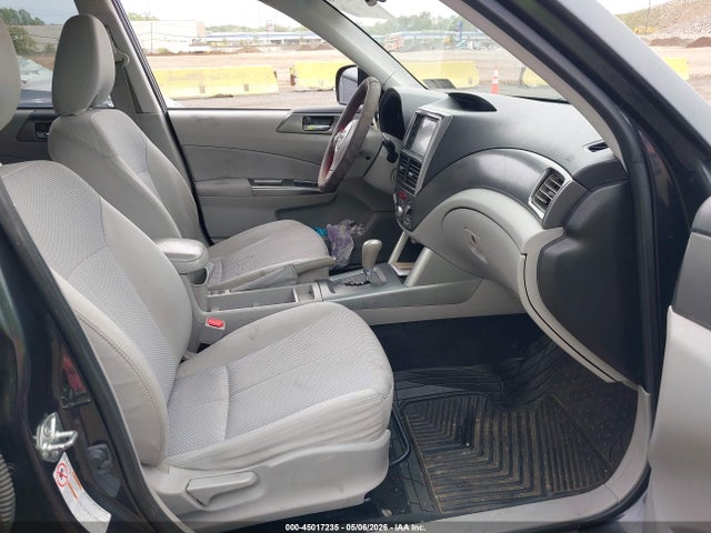 Продаж на аукціоні авто 2011 Subaru Forester 2.5x Premium, vin: JF2SHADC0BH728354, номер лоту: 45017235