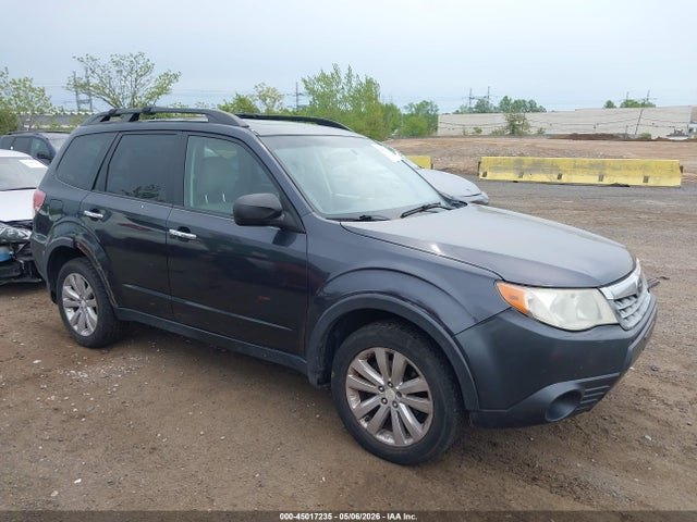 Продаж на аукціоні авто 2011 Subaru Forester 2.5x Premium, vin: JF2SHADC0BH728354, номер лоту: 45017235