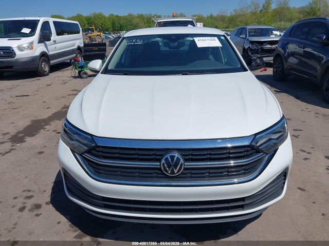 Продажа на аукционе авто 2022 Volkswagen Jetta 1.5t Se, vin: 3VWEM7BU3NM017248, номер лота: 45017260