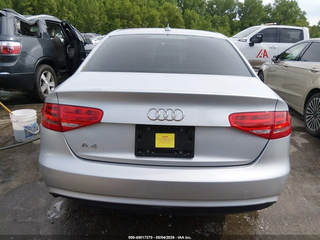 Продаж на аукціоні авто 2014 Audi A4 2.0t Premium, vin: WAUAFAFL6EA058428, номер лоту: 45017270