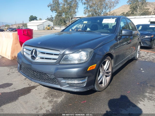45017272 :رقم المزاد ، WDDGF4HB7DR285975 vin ، 2013 Mercedes-benz C 250 Sport مزاد بيع