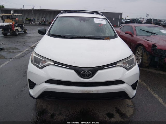 45017313 :رقم المزاد ، JTMBFREV7JJ186289 vin ، 2018 Toyota Rav4 Le مزاد بيع