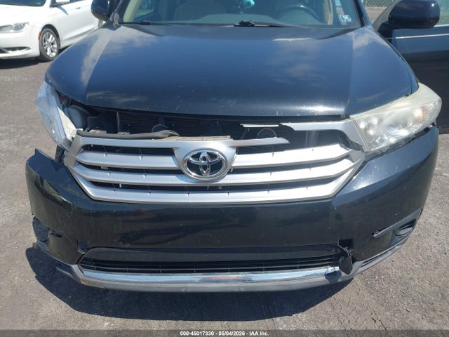 Продажа на аукционе авто 2013 Toyota Highlander Base V6, vin: 5TDBK3EH2DS255934, номер лота: 45017330