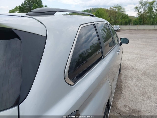 2023 Toyota Sienna Le მანქანა იყიდება აუქციონზე, vin: 5TDKRKEC6PS175910, აუქციონის ნომერი: 45017344