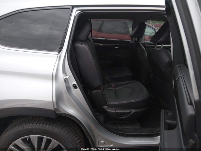 Aukcja sprzedaży 2023 Toyota Highlander Platinum, vin: 5TDKDRBH6PS004405, numer aukcji: 45017359