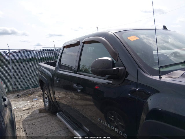 45017374 :رقم المزاد ، 3GCPKSEA4BG195346 vin ، 2011 Chevrolet Silverado 1500 Lt مزاد بيع