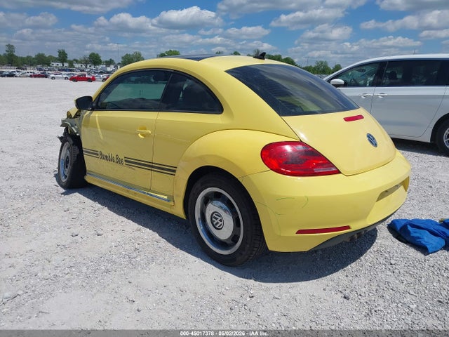 45017378 :رقم المزاد ، 3VWJX7AT9DM647028 vin ، 2013 Volkswagen Beetle 2.5l مزاد بيع