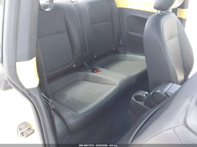 45017378 :رقم المزاد ، 3VWJX7AT9DM647028 vin ، 2013 Volkswagen Beetle 2.5l مزاد بيع