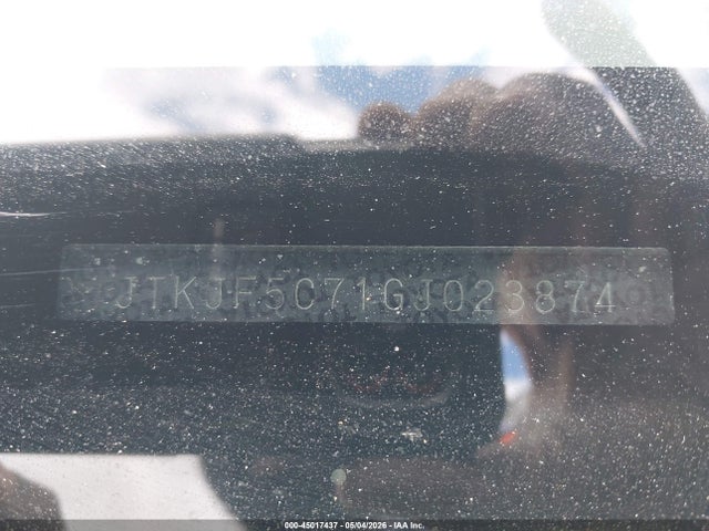 Scion TC 2016 JTKJF5C71GJ023874 Image 9