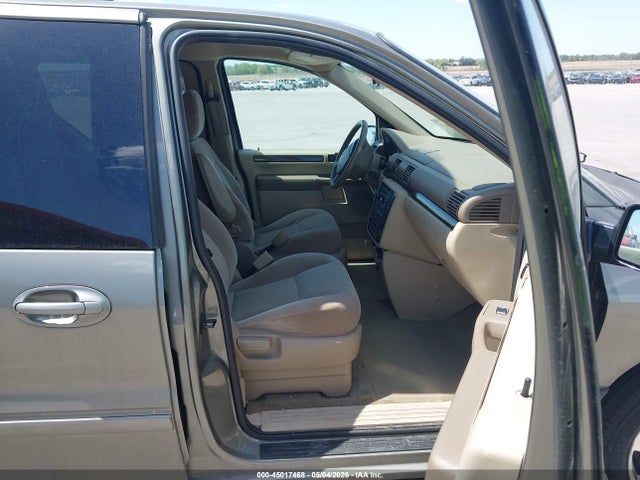 45017468 :رقم المزاد ، 2FMZA522X6BA10862 vin ، 2006 Ford Freestar Sel مزاد بيع