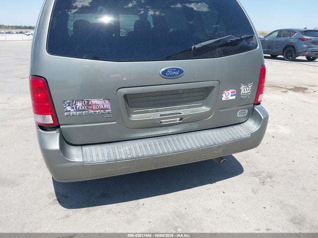 45017468 :رقم المزاد ، 2FMZA522X6BA10862 vin ، 2006 Ford Freestar Sel مزاد بيع