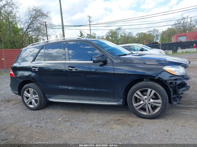 45017478 :رقم المزاد ، 4JGDA5HB0FA529576 vin ، 2015 Mercedes-benz Ml 350 4matic مزاد بيع