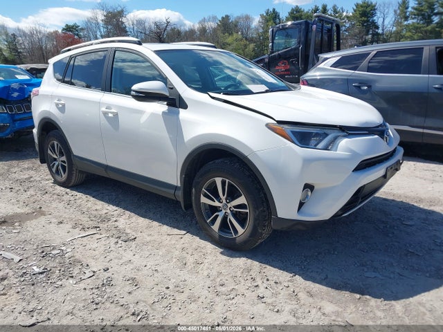2016 Toyota Rav4 Xle მანქანა იყიდება აუქციონზე, vin: 2T3RFREV5GW463594, აუქციონის ნომერი: 45017481