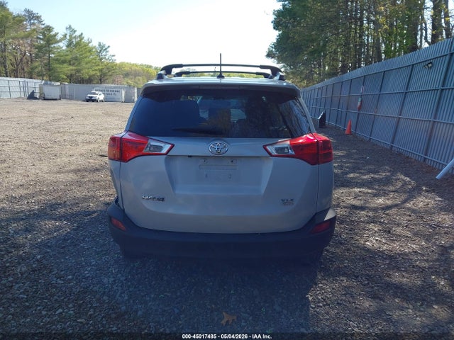 45017485 :رقم المزاد ، JTMRFREV7FD165950 vin ، 2015 Toyota Rav4 Xle مزاد بيع