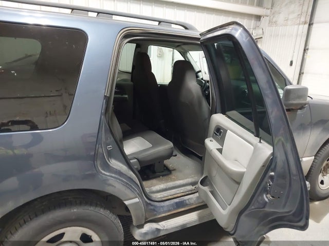 Продажа на аукционе авто 2005 Ford Expedition Xls, vin: 1FMPU14515LA07314, номер лота: 45017491