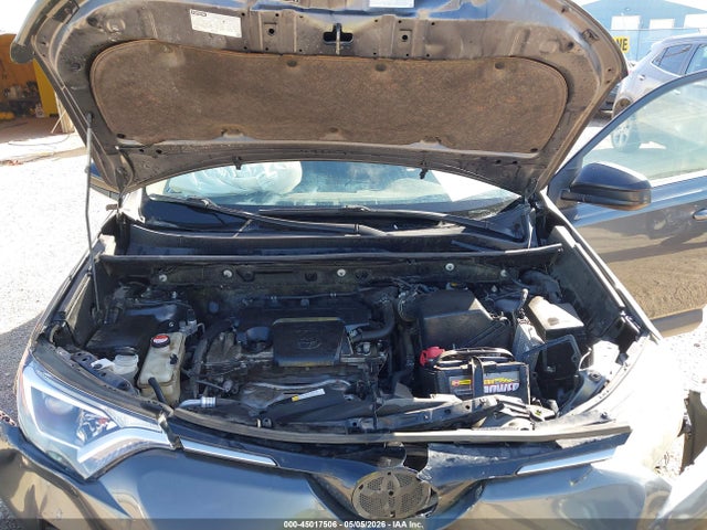 Toyota RAV4 LE 2016 JTMBFREV9GD185670 Image 10