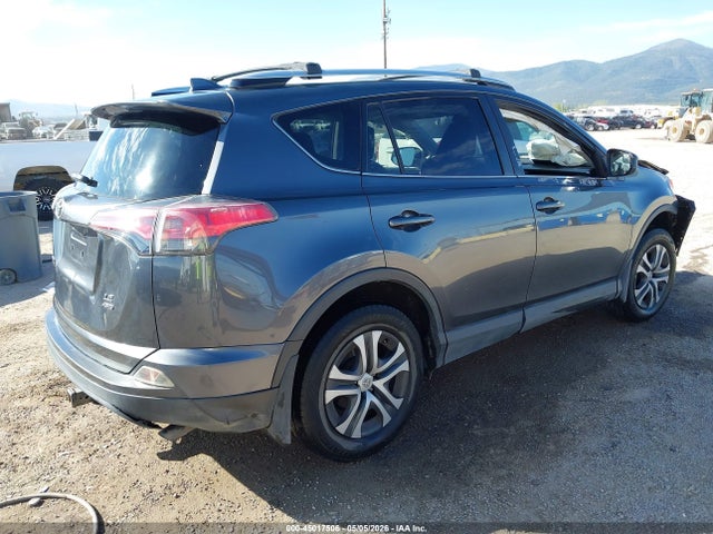 Toyota RAV4 LE 2016 JTMBFREV9GD185670 Image 4