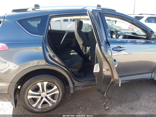 Toyota RAV4 LE 2016 JTMBFREV9GD185670 Image 8