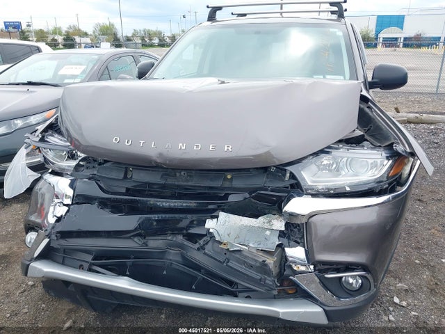 Продажа на аукционе авто 2017 Mitsubishi Outlander Es, vin: JA4AZ2A38HZ068398, номер лота: 45017521