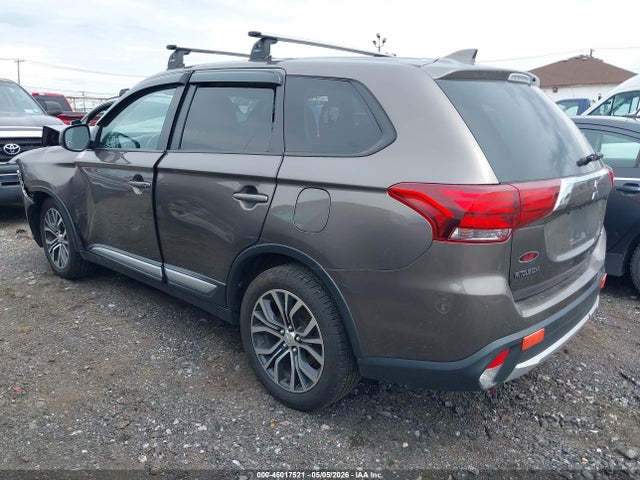 Продажа на аукционе авто 2017 Mitsubishi Outlander Es, vin: JA4AZ2A38HZ068398, номер лота: 45017521
