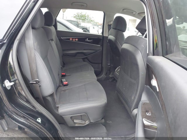 Продаж на аукціоні авто 2017 Kia Sorento 2.4l Lx, vin: 5XYPG4A30HG282771, номер лоту: 45017529