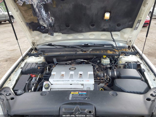 45017579 :رقم المزاد ، 1G6KD57Y22U132312 vin ، 2002 Cadillac Deville Standard مزاد بيع