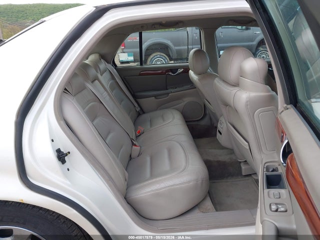 45017579 :رقم المزاد ، 1G6KD57Y22U132312 vin ، 2002 Cadillac Deville Standard مزاد بيع