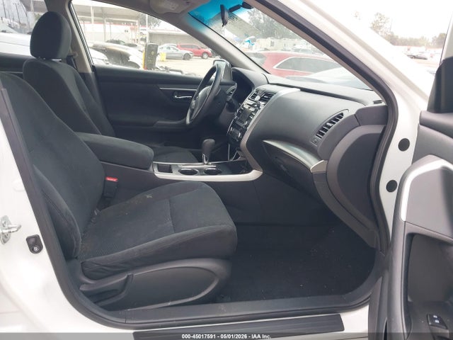 Nissan Altima 2.5 S 2015 1N4AL3AP1FN350652 Image 5