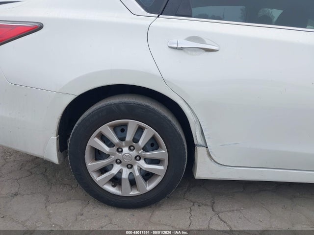 Nissan Altima 2.5 S 2015 1N4AL3AP1FN350652 Image 6