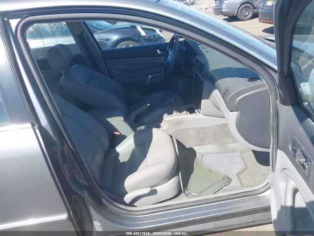 2005 Volkswagen Passat Gls 1.8t მანქანა იყიდება აუქციონზე, vin: WVWAD63B85E072471, აუქციონის ნომერი: 45017619